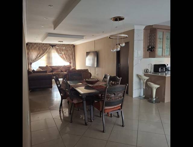 3 BEDROOM HOUSE FOR SALE IN AMANDASIG